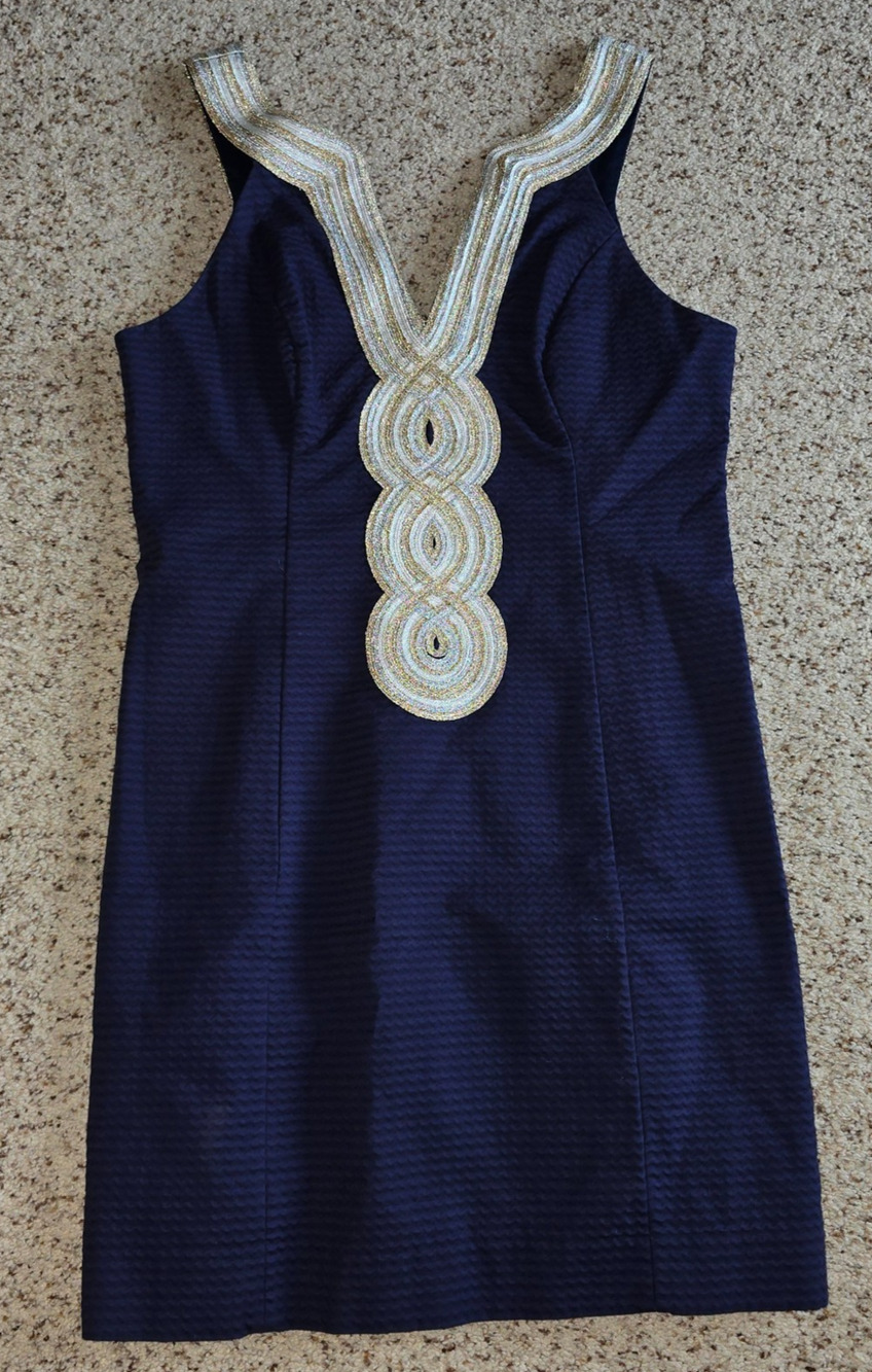 Lilly Pulitzer Navy Blue Seersucker Gold Braid V-Neck Shift Dress Size 6 EUC